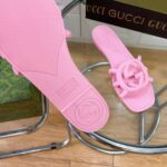 Gucci Women GG Interlocking G Slide Sandal Pink Rubber Flat - Imagen 7