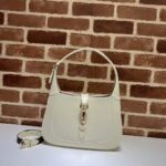 Gucci Women GG Jackie Small Shoulder Bag Ivory Patent Leather Hook Closure - Bild 3