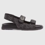 Sandales plates en caoutchouc Gucci pour femme avec double G, noir et gris, en denim GG