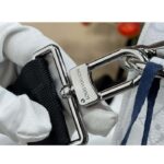 Louis Vuitton LV Unisex Alpha Messenger White Monogram Coated Canvas M31069 - immagine 10