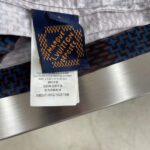 Louis Vuitton Men LV Long-Sleeved Damier Silk Pyjama Shirt Pyjama Fit 1AFJD0 - immagine 9