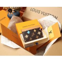 Louis Vuitton Unisex LV Card Holder Chocolate Monogram Craggy Coated