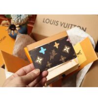 Louis Vuitton Unisex LV Card Holder Chocolate Monogram Craggy Coated