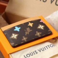 Louis Vuitton Unisex LV Card Holder Chocolate Monogram Craggy Coated