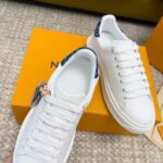 Louis Vuitton Unisex LV Time Out Sneaker Blue Calf Leather Monogram Denim 1ACHUD - Imagen 8