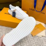 Louis Vuitton Unisex LV Time Out Sneaker Blue Calf Leather Monogram Denim 1ACHUD - Imagen 10