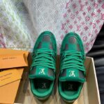 Louis Vuitton Unisex LV Trainer Sneaker Green Damier Calf Leather 1ACN5D - immagine 3