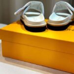 Louis Vuitton Unisex Pool Pillow Flat Comfort Mule Light Blue Nylon 1ACTWN - immagine 7