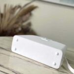 Louis Vuitton Women LV Capucines East-West Mini Optic White Calfskin M23956 - Bild 4