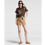 Louis Vuitton Women LV Flight Mode Elysee Palace T-Shirt Cotton Dark Brown 1AFMYH - Imagen 11