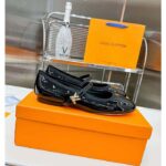 Louis Vuitton Women Romy Flat Ballerina Black Lambskin Patent Leather LV Twist – Bild 2