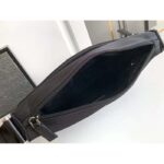 Prada Unisex Re-Nylon Bag Black Zipped Pocket Metal Hardware Zipper Closure - Bild 6