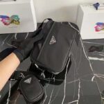 Prada Unisex Re-Nylon Saffiano Shoulder Bag Black Zipper Closure Fabric - Bild 7