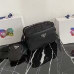 Prada Unisex Re-Nylon Saffiano Shoulder Bag Black Zipper Closure Fabric - Bild 3