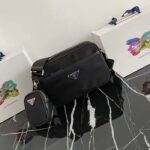 Prada Unisex Re-Nylon Saffiano Shoulder Bag Black Zipper Closure Fabric - Bild 2