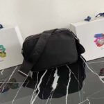 Prada Unisex Re-Nylon Saffiano Shoulder Bag Zipper Closure Fabric Leather - immagine 6