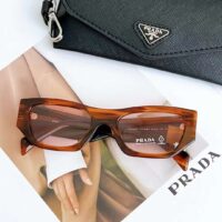 Prada Unisex Sunglasses Logo Frame Compatible Graduated Lenses Standard Fit (5)