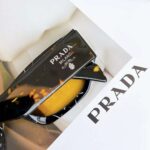 Prada Unisex Sunglasses Prada Logo Frame Compatible Graduated Lenses Standard Fit - Bild 7