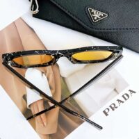 Prada Unisex Sunglasses Prada Logo Frame Compatible Graduated Lenses Standard Fit (1)