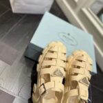 Prada Women Rubber Monolith Sandals Enameled Metal Triangle Logo Lug Tread - Imagen 9