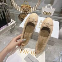 Dior CD Women Dior Ballet Flat Natural Cannage Raffia Grosgrain Bow Resin Pearl (7)