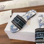 Dior Unisex CD Dway Slide Blue Multicolor Embroidered Cotton Toile De Jouy Mexico - Image 9