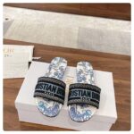 Dior Unisex CD Dway Slide Blue Multicolor Embroidered Cotton Toile De Jouy Mexico - Image 3