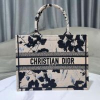 Dior Women CD Medium Dior Book Tote Beige Black Fleurs Mystiques Embroidery (11)