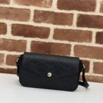 Gucci Women GG Super Mini Shoulder Bag Black GG Leather Magnetic Closure – Image 2