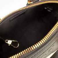 Gucci Women GG Super Mini Top Handle Bag Black GG Leather Zip Closure (4)