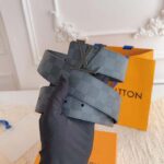 Louis Vuitton Unisex LV Initiales 40 MM Reversible Belt Grey Canvas Calf Leather M0213T - Bild 6