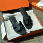 Hermes Women Oran Sandal-Black H021056Zv01380