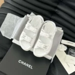 Sandalo Chanel CC Open Toe da donna in pelle di vitello - Bianco