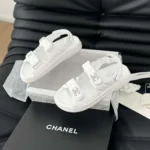 Sandalo Chanel CC Open Toe da donna in pelle di vitello - Bianco