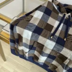 Louis Vuitton Damen Damier Kaschmir und Wollmischung Hoodie 1AFXJV