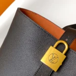 Louis Vuitton Donna Low Key Cabas MM-Nero M25341