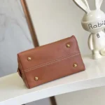 Louis Vuitton Donna Low Key Hobo MM-Marrone M24974