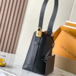 Louis Vuitton Donna Low Key Hobo PM-Nero M25352