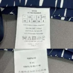 Skort aus weißem technischem Taft-Jacquard mit marineblauem Miss Dior Allover-Motiv