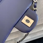 Chanel Damhandväska Classic 11.12 i Lammskinn - Marinblå