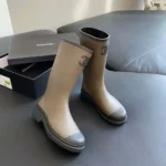 Stivali da pioggia Chanel da donna CC Monogram Bicolor Marrone Nero