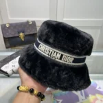 Dior Unisex D-Bobby Cannage Small Brim Bucket Hat Black Shearling - immagine 4