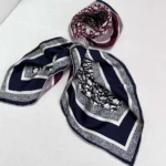 Dior Unisex Oblique Diortwin 90 Square Scarf Rose Des Vents och Grå Sidentwill