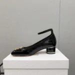 Escarpin Miss Dior pour femme en cuir de veau verni noir