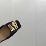 Escarpin Miss Dior pour femme en cuir de veau verni noir