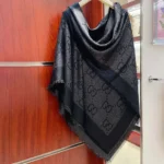 Gucci Unisex GG Jacquard Seidenwollschal-Schwarz 6636713GC431000