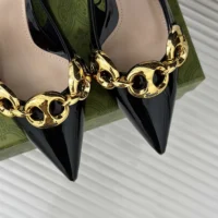 Gucci Women Slingback with Gucci Marina Chain 794372BNC801000 (1)