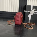 Chanel Damen Classic 11.12 Handtasche aus genarbtem, glänzendem Kalbsleder, goldfarbenes Metall, Weiß