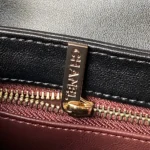 Chanel Damen Mini Flap Bag mit Tragegriff oben aus Lammleder - Schwarz