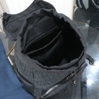 Dior Men Dior 8 Backpack with Flap Black Dior Oblique Jacquard (1)